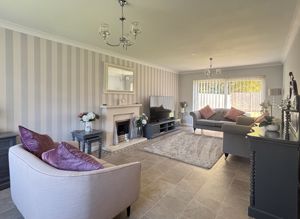 Photo 19- click for photo gallery